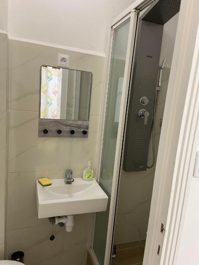 Prayssac Chambres Pour 1 Ou 2 Personnes מראה חיצוני תמונה